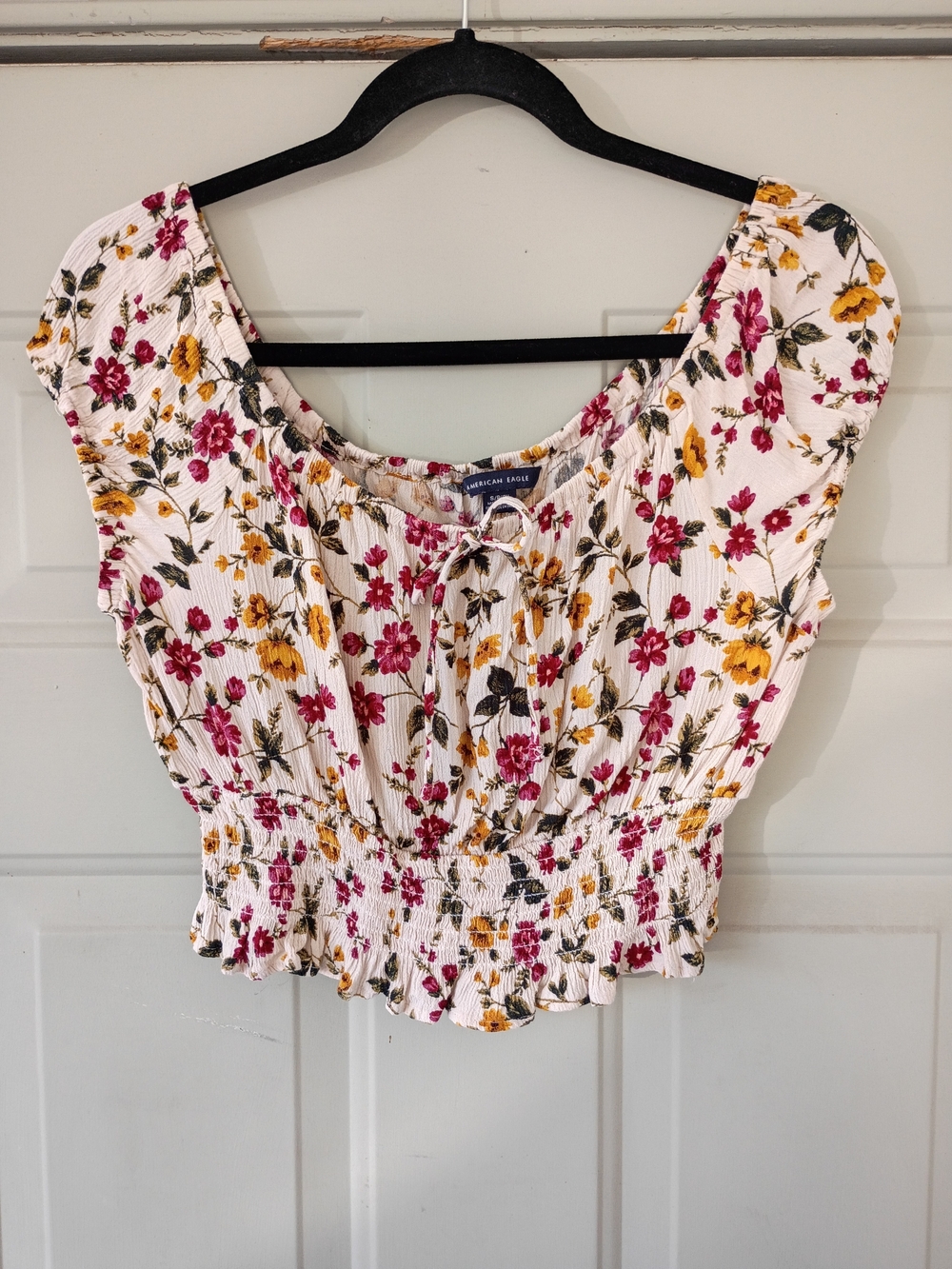 American Eagle Outfitters Floral  Cropped Smocked Top Size Small